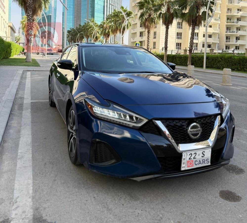 نيسان ماكسيما